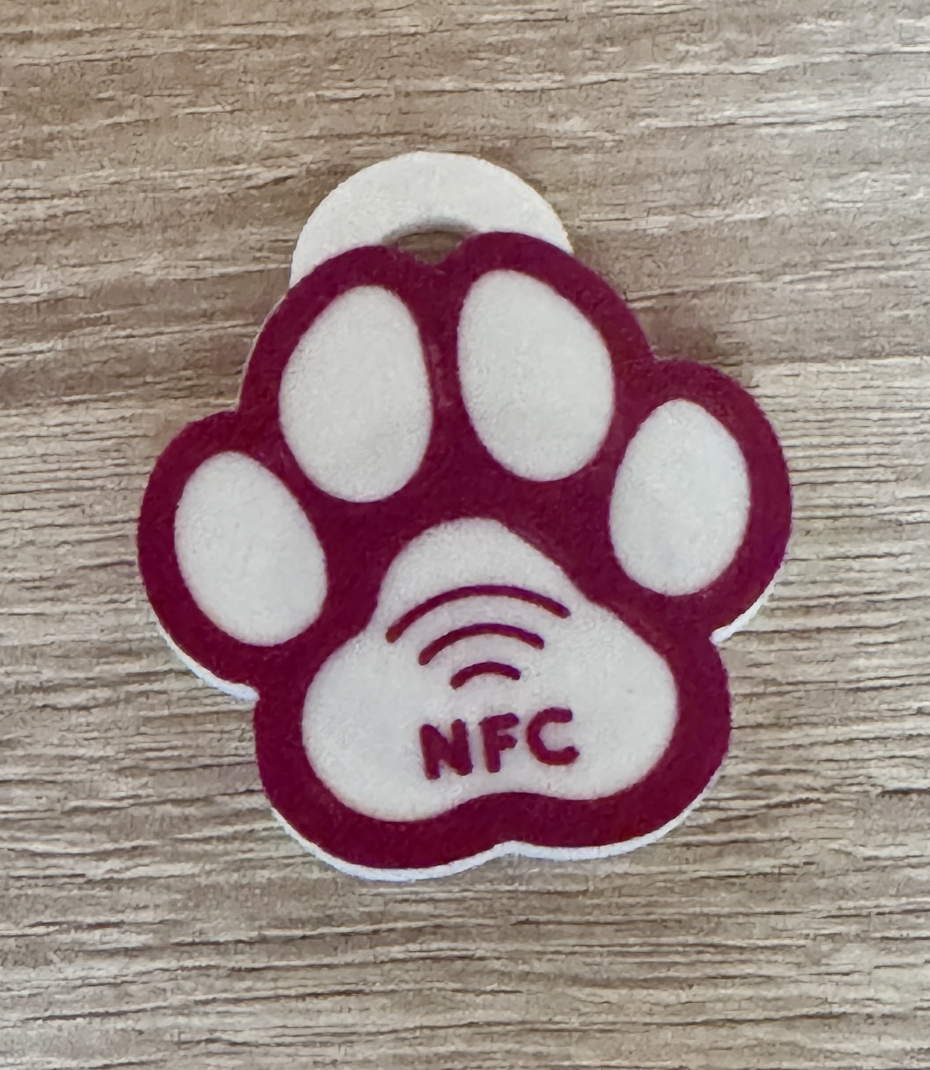 Haustiermarke mit NFC Chip